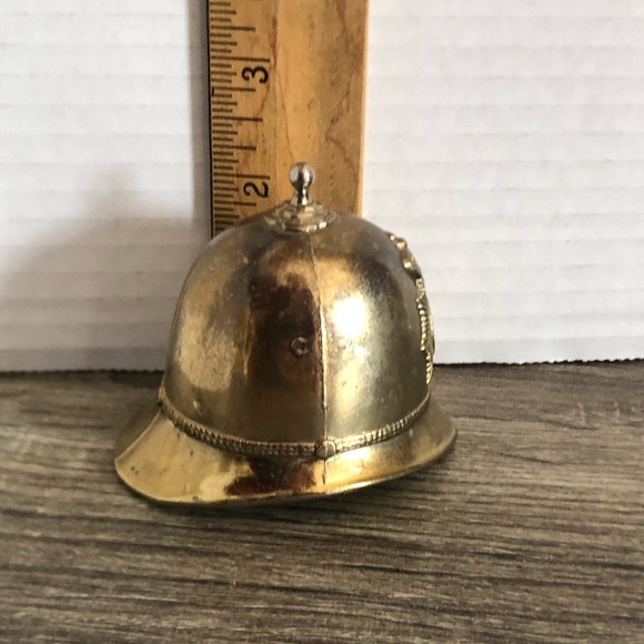 Vtg E R Metropolitan Police Helmet Bell - Picture 15 of 15